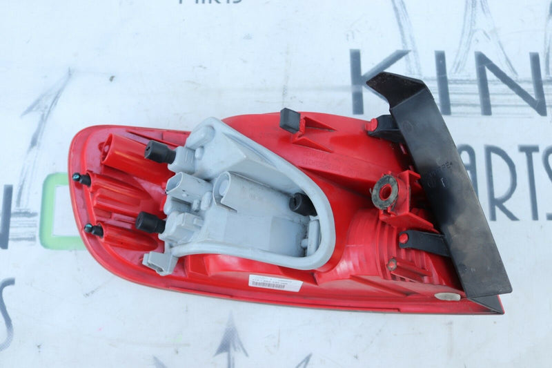AUDI A4 B8 8K 2008-2012 AVANT RIGHT DRIVER SIDE REAR LIGHT TAIL LAMP