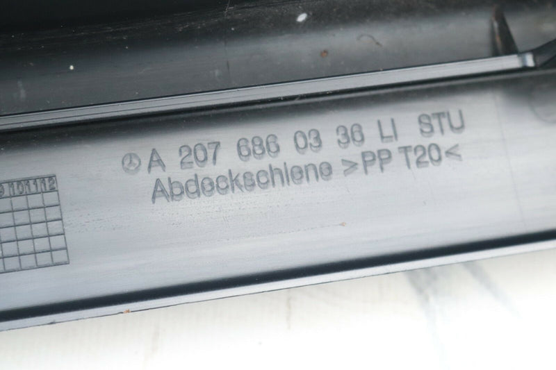 MERCEDES E CLASS W207 2009-2017 COUPE LEFT SIDE DOOR SILL TRIM A2076860336