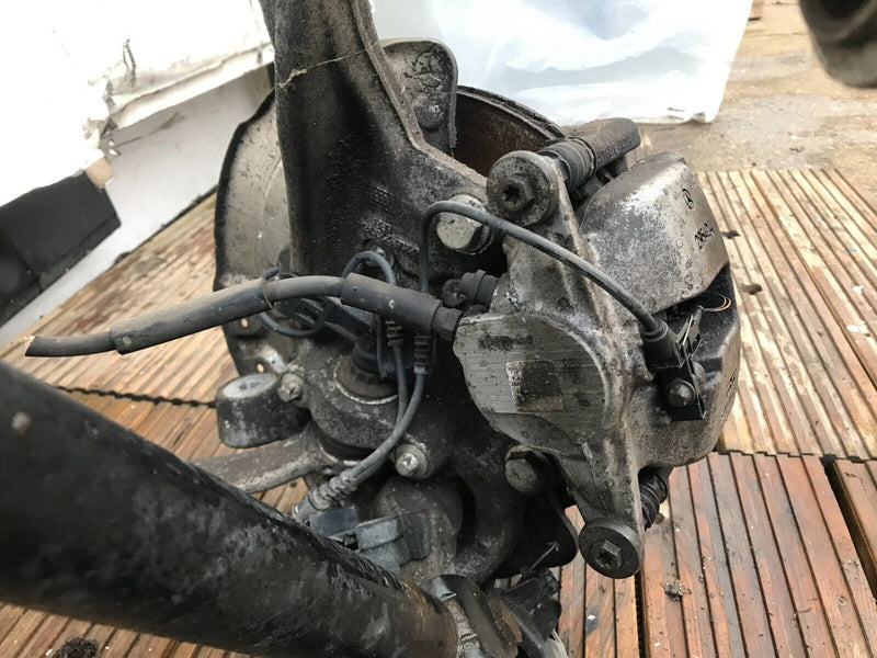 MERCEDES W205 RIGHT SIDE FRONT LEG 4x WISHBONE, HUB, BRAKE CALIPER, GAS STRUT