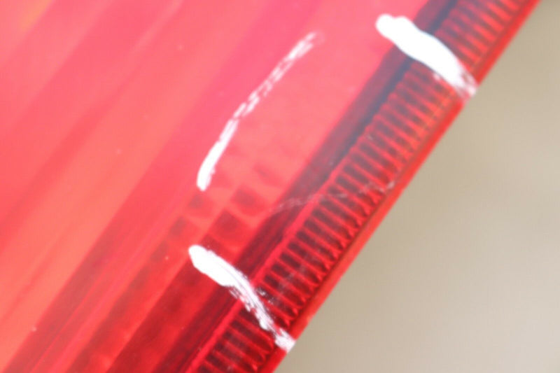 FORD FOCUS 2004-2008 MK2 HATCH RIGHT DRIVER SIDE REAR LIGHT TAIL LAMP