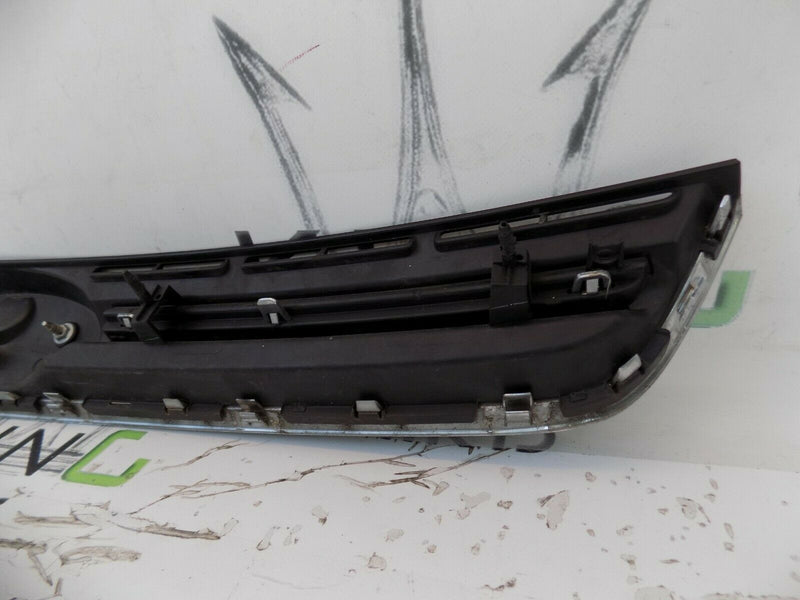 FORD KUGA 2012-2015 FRONT BUMPER GRILL WITH BADGE EMBLEM CV44-8150-AEW