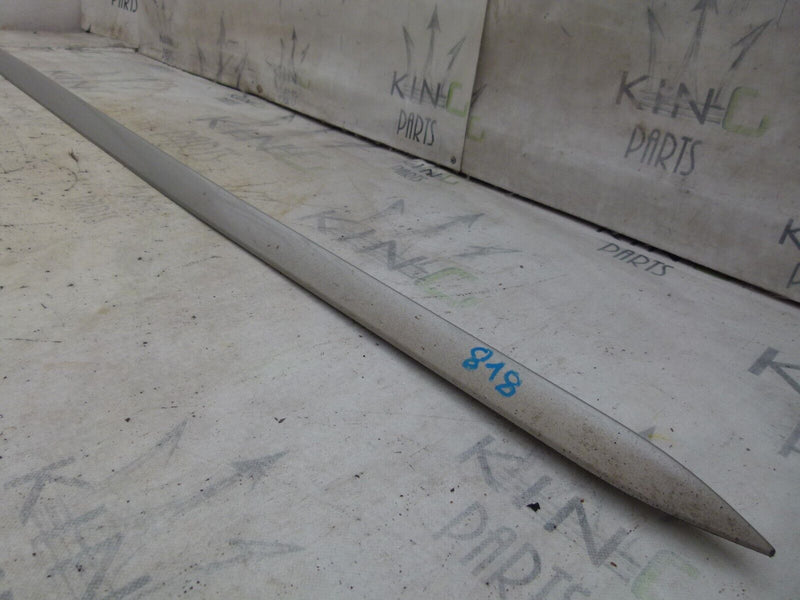 AUDI A4 B9 S-LINE 2015-18 RIGHT SIDE SKIRT MOULDING TRIM GENUINE 8W0853932