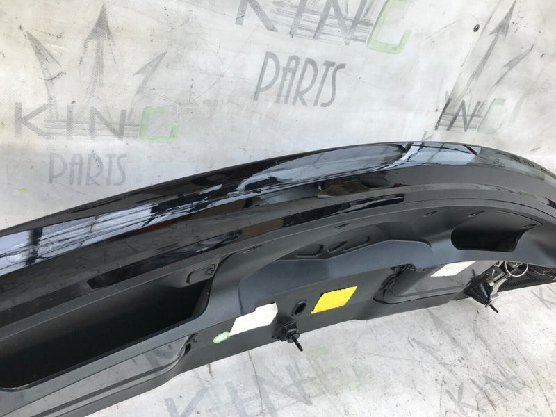 LAND ROVER VELAR L560 - BOOT LID SPOILER PANEL & THIRD BRAKE LIGHT STOP