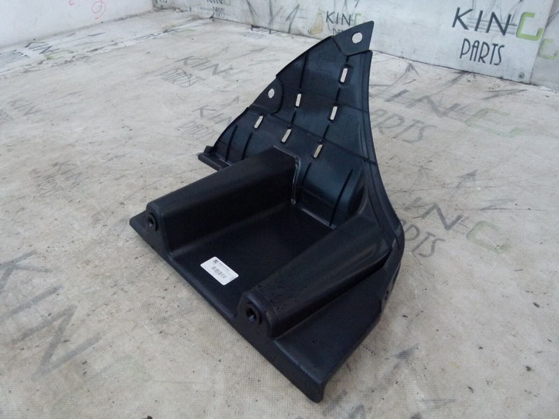 HYUNDAI TUCSON REAR LEFT BUMPER MOUNT BRACKET GENUINE 86695D7000