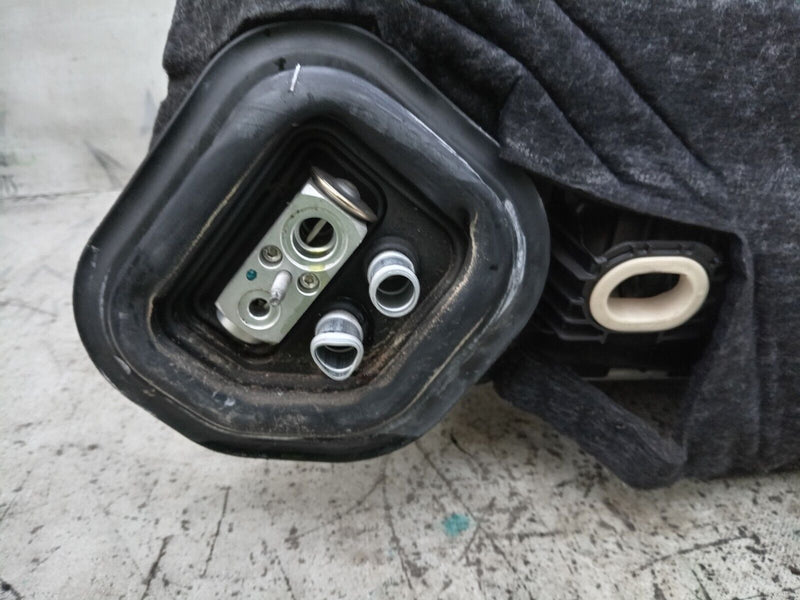 MERCEDES C CLASS W205 COMPLETE HEATER MATRIX UNIT A2058300460 #