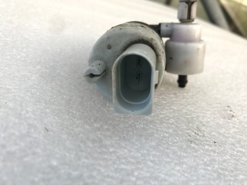 MERCEDES GLC X253 2016-23 WINDOW CLEANING WASHER WATER PUMP A2058660000