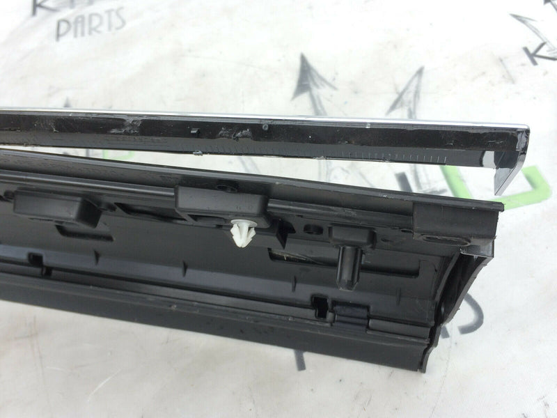 VW TOUAREG CR 7 MK3 2018> REAR DOOR PANEL LEFT SIDE TRIM MOULDING 760854949