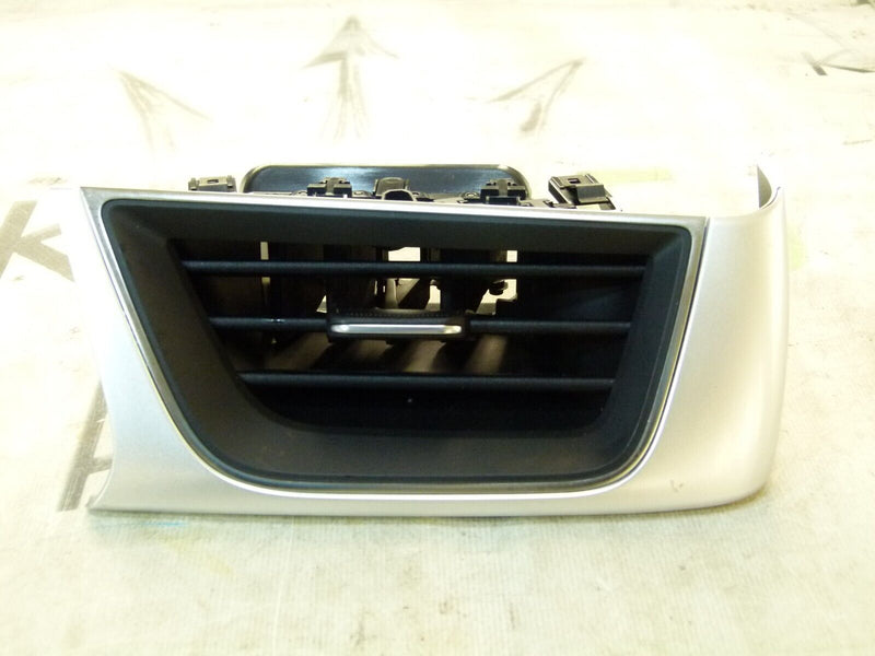 RENAULT CAPTUR 2020-ON FRONT RIGHT SIDE DASHBOARD AIR VENT 687602250R