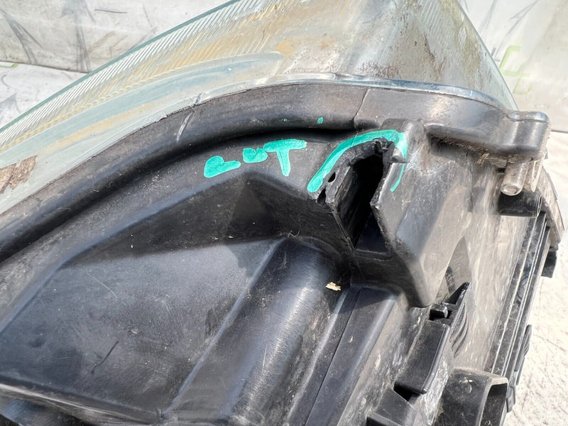FORD FOCUS 2005-2008 DRIVER SIDE HEADLIGHT BLACK BEZEL 4M51-13W029-KB