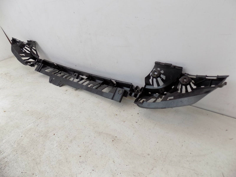 BMW 1 SERIES F20 F21 2010-2016 REAR BUMPER GUIDE BAR BRACKET 7240953