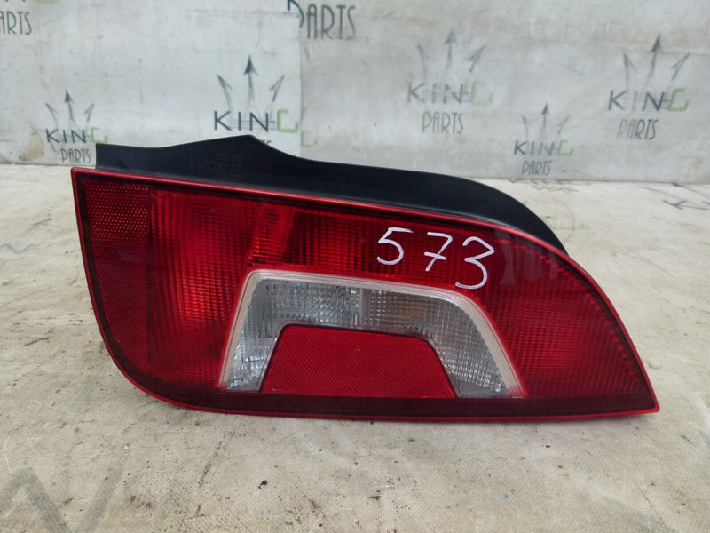 VW UP 2011-2016 DRIVER RIGHT SIDE REAR LIGHT GENUINE 1S0945096