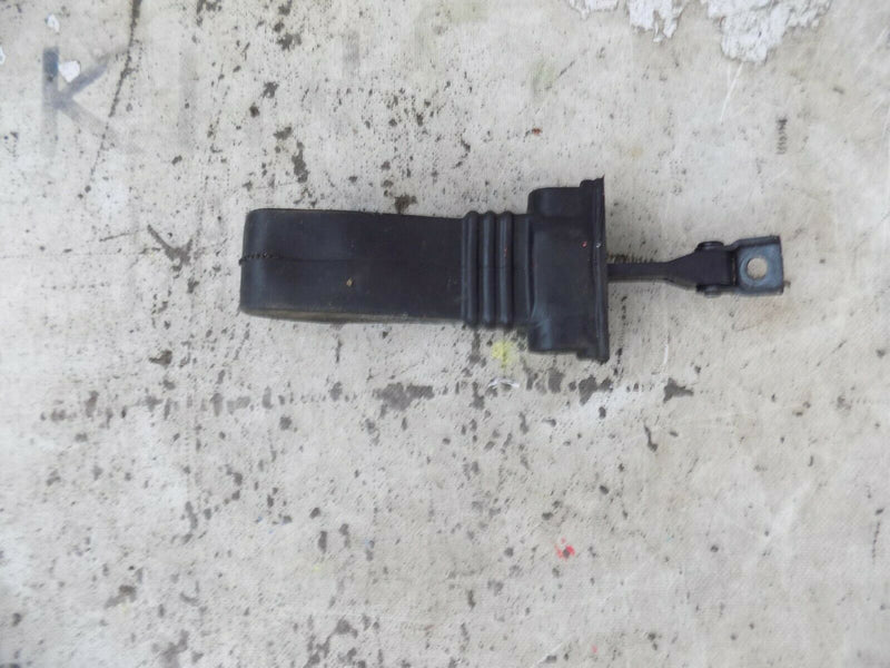 AUDI A4 (B8) 2008-2015 FRONT RIGHT / LEFT SIDE DOOR CATCH STOPPER 8K0837249C