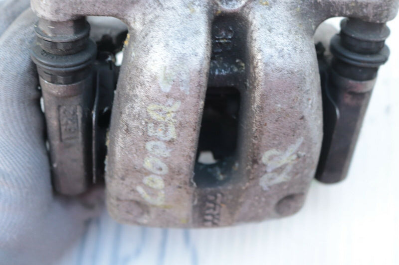 MINI COOPER S R55 R56 57 2007-2013 REAR RIGHT NEAR SIDE BRAKE CALIPER CARRIER *3