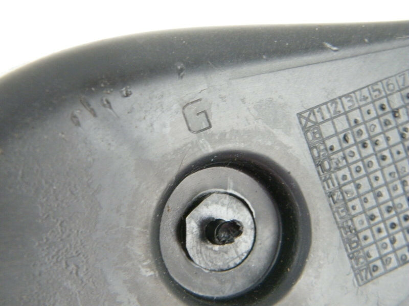 PEUGEOT 3008 2009-2016 REAR LEFT LIGHT BRACKET 9683045680 (S39-15)