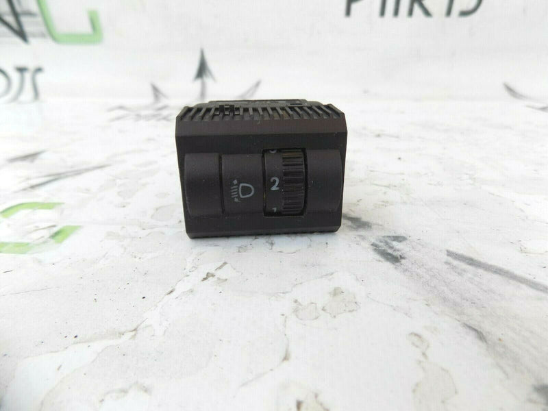 VW UP 2011-2016 FRONT HEADLIGHT ADJUSTER SWITCH 1S0941333 *N3