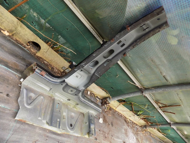 MERCEDES C W204 2007-2014 LEFT SIDE OUTER BODY PANEL- B PILLAR FRAME