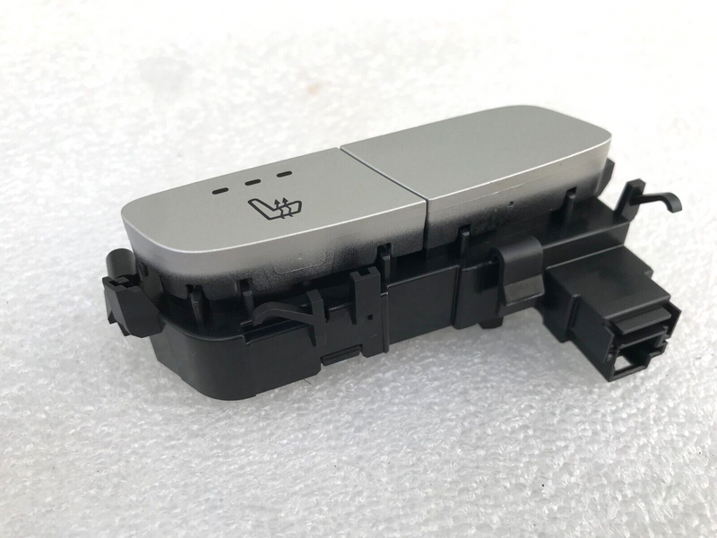 MERCEDES GLC AMG X253 16-23 LEFT SIDE FRONT DOOR SEAT HEATED SWITCH A2139057302