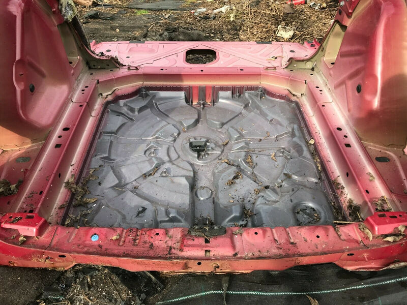 PEUGEOT 308 SW ESTATE 2017-21 REAR BODY BOOT FLOOR QUARTER PANEL CUT PART