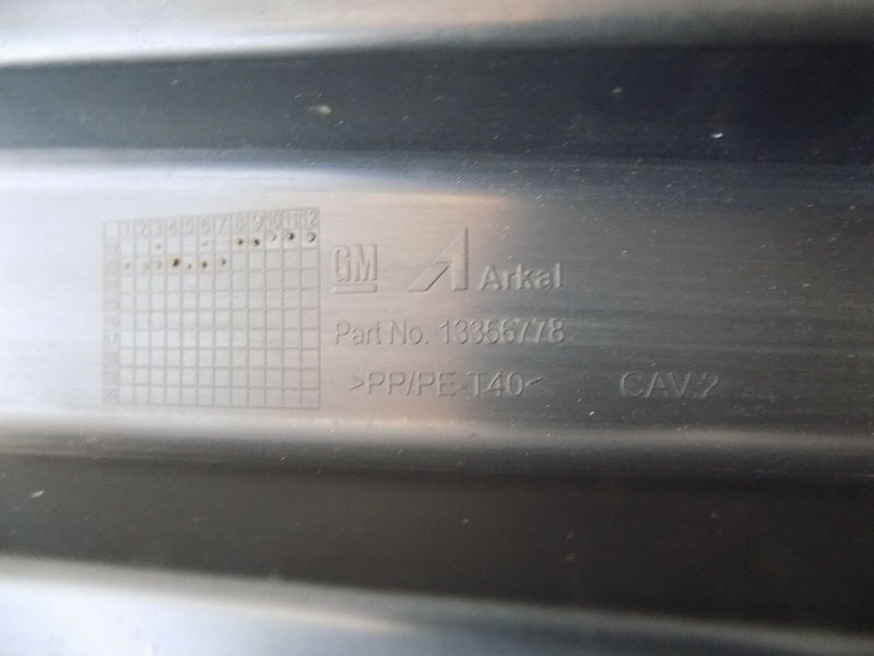 VAUXHALL ADAM 2012-ON WINDSCREEN WIPER SCUTTLE PANEL COVER 13356778