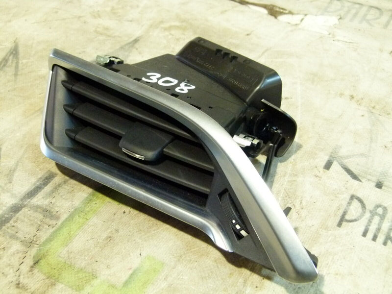PEUGEOT 308 SW ESTATE 2017-21 FRONT LEFT DASHBOARD AIR DUCT 9633131777