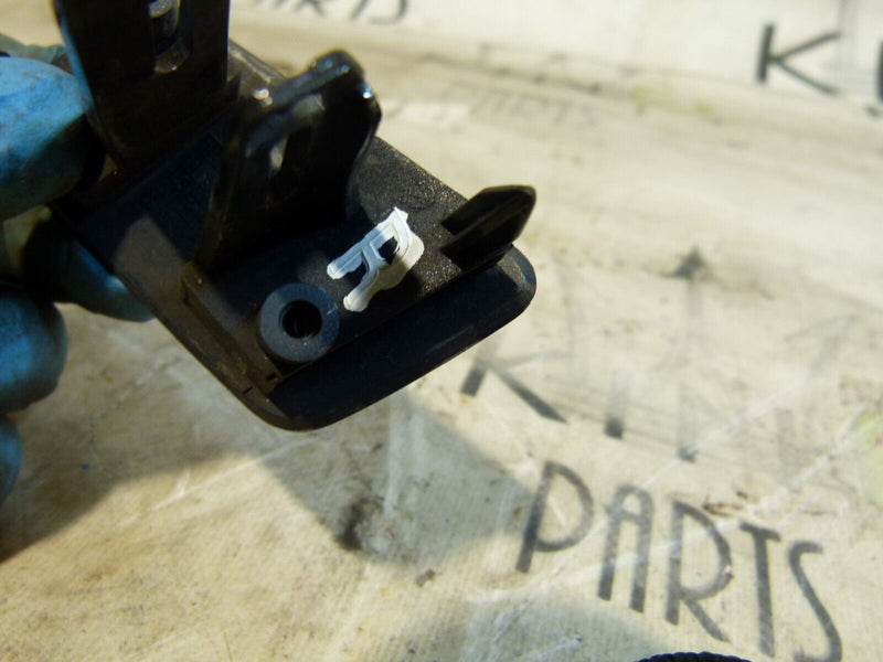 RANGE ROVER SPORT 13-17 RIGHT HEADLIGHT COVER PLUG GENUINE DK6213L018AA