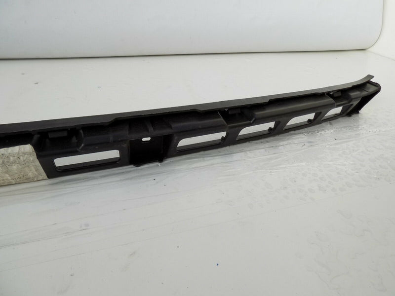 VW POLO 2014-2017 CENTRE REAR BUMPER MOUNT CARRIER BRACKET 6R6807863B /B06-24