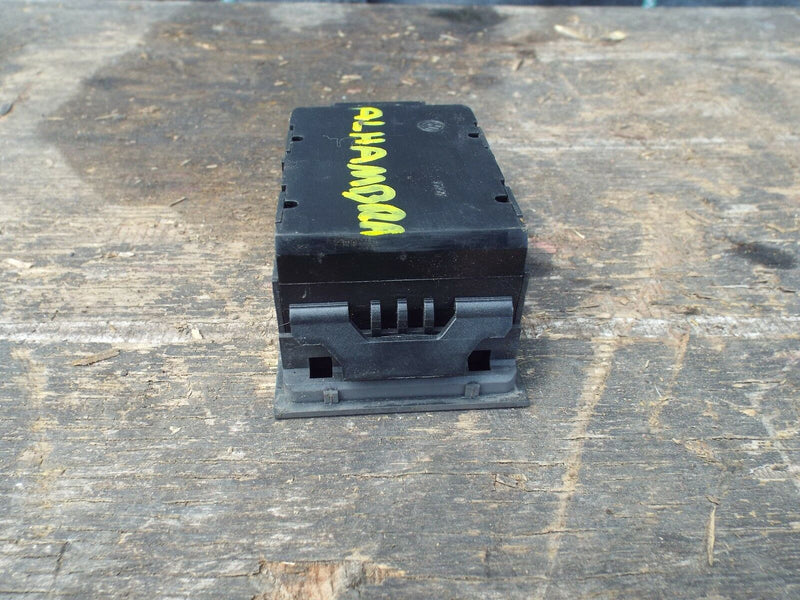VW SHARAN ALHAMBRA 2010-2016 ELECTRIC HAND BRAKE SWITCH BUTTON 5N0927225