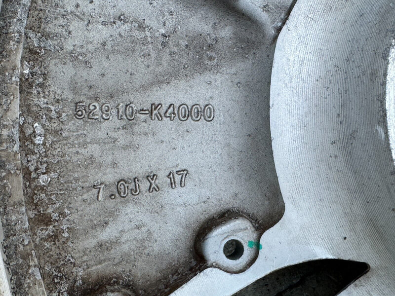 HYUNDAI KONA 17" ALLOY WHEEL & TYRE 215/55/17 52910-K4000 6J ET50