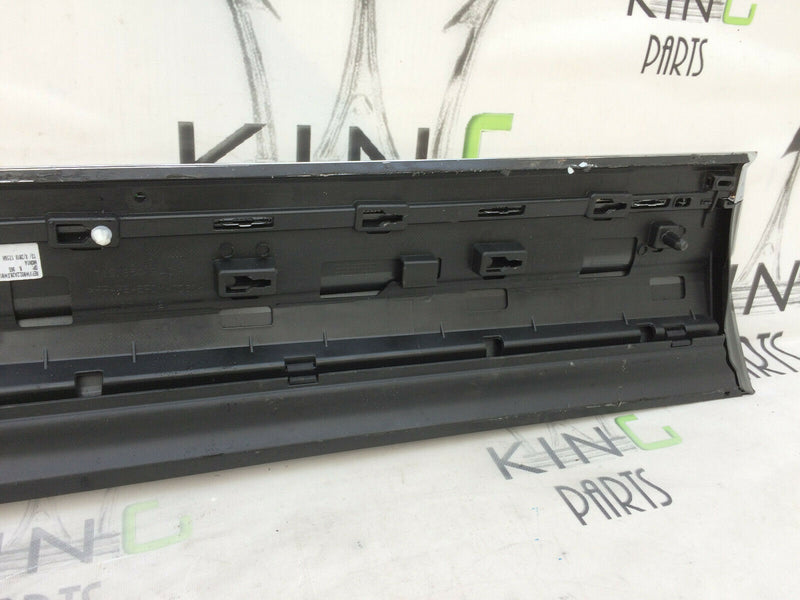 VW TOUAREG CR7 MK3 2018 FRONT DOOR PANEL RIGHT SIDE TRIM MOULDING 760854940