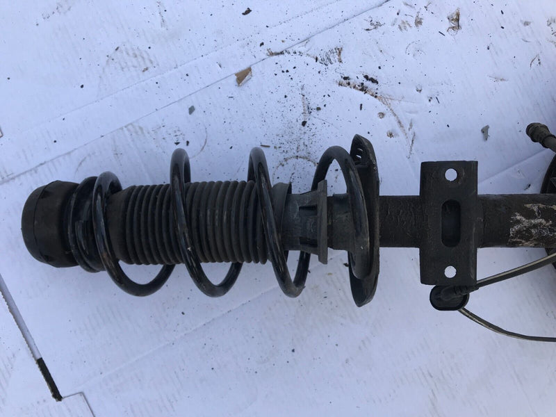 VW UP ! 2011-16 FRONT LEFT WHEEL BEARING SHOCK ABSORBER STRUT CALIPER 1S0413031B