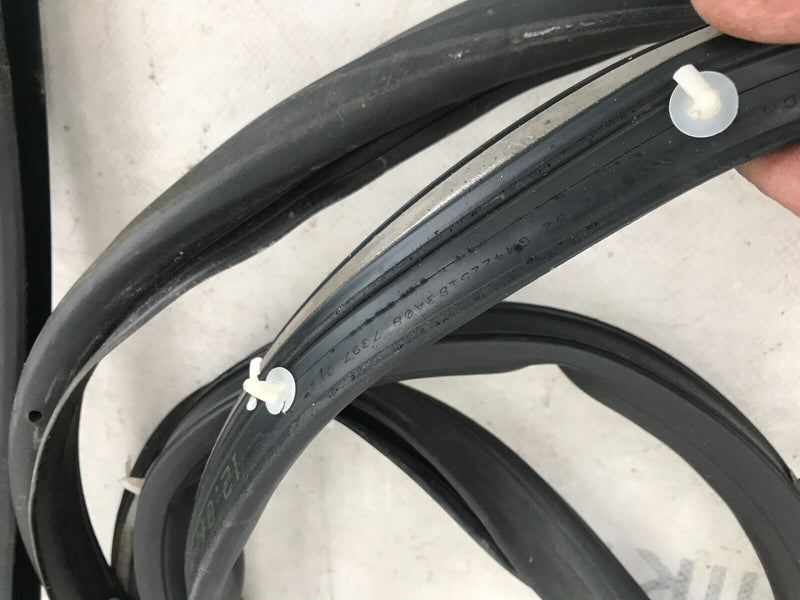 VAUXHALL INSIGNIA A 08-16 SET REAR WINDOW LEFT SIDE FRAME, RUBBER, TRIM COVER