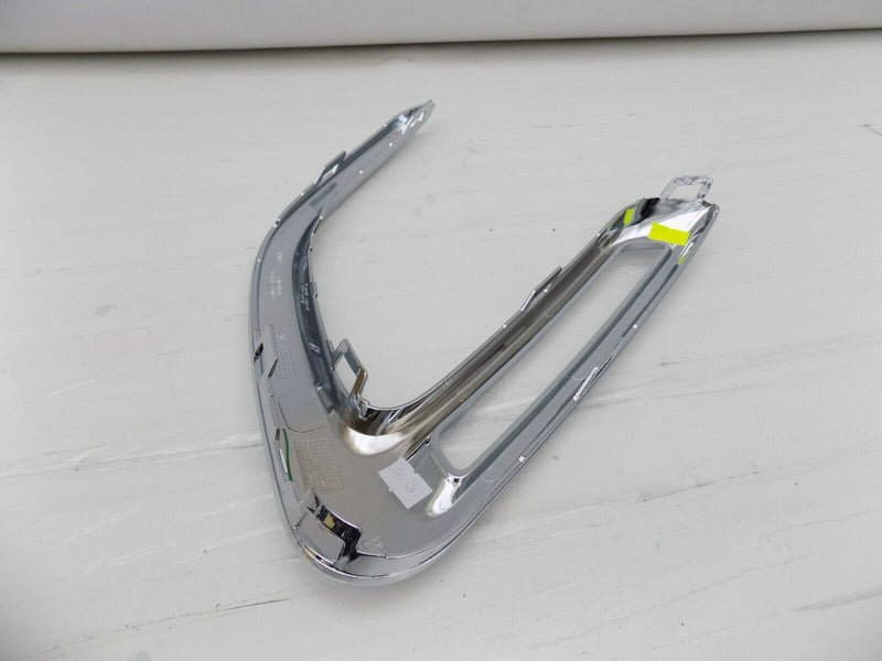 PEUGEOT 108 2014-ON FRONT RIGHT DAYLIGHT TRIM BEZEL SURROUND 1612202980 /S12-27