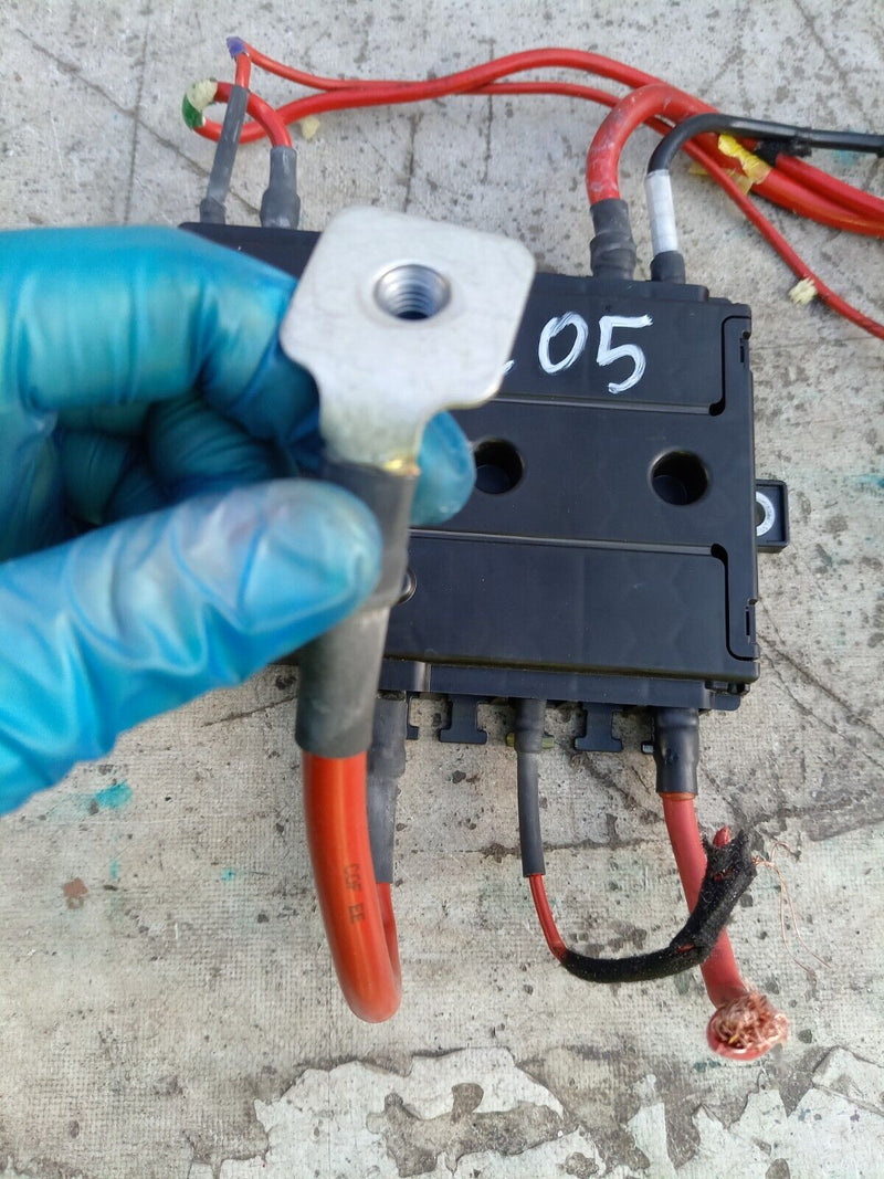 MERCEDES C CLASS W205 14-21 BATTERY FUSE BOX RELAY MODULE A2055402850 #