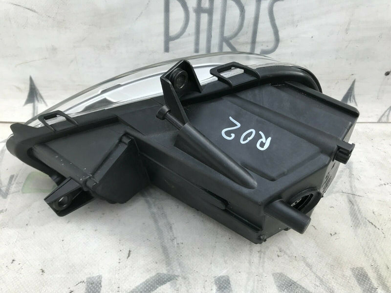 MERCEDES AROCS ANTOS 2013-ON RIGHT FRONT FOG LIGHT LAMP HALOGEN A9608200356