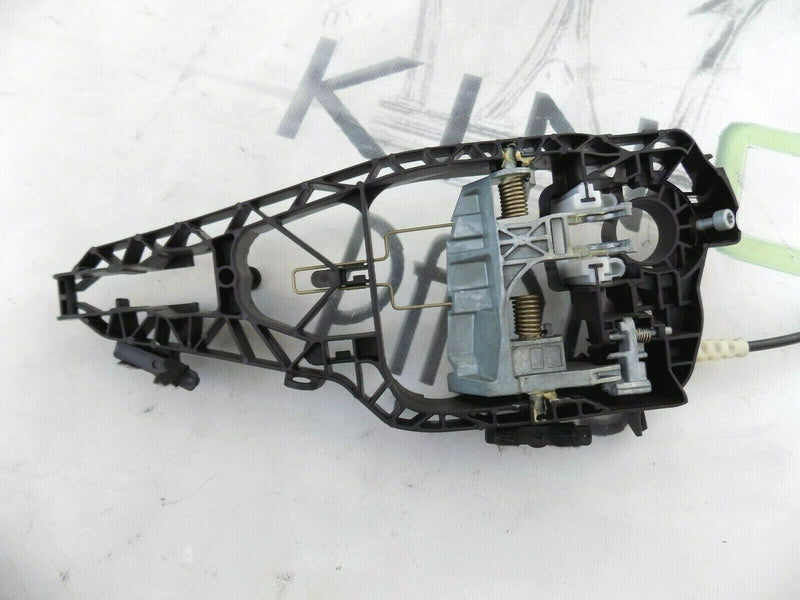 MINI CLUBMAN F54 2015-ON FRONT RIGHT DOOR LOCK ACTUATOR HANDLE BRACKET 7296458