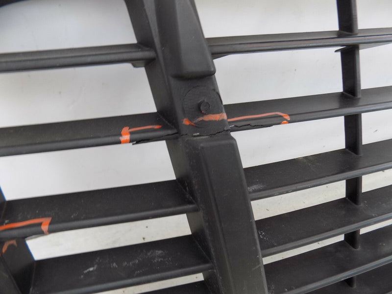 CAYENNE TURBO S 2004-2007 GRILL CENTRE RADIATOR GRILLE GENUINE 7L5807683D