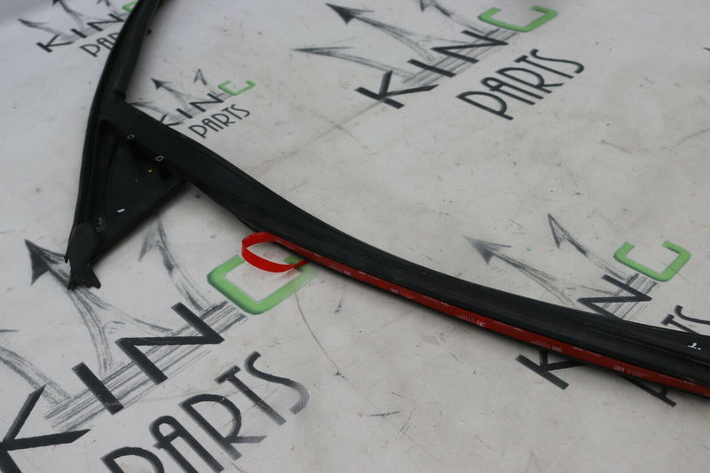 MINI COUNTRYMAN R60 2010-2016 FRONT RIGHT DOOR WINDOW SEAL GUIDE TRIM 9800548