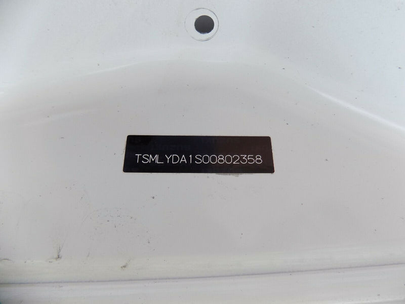 SUZUKI VITARA MK4 1.6 2015- BOOTLID TAILGATE GENUINE PART IN WHITE