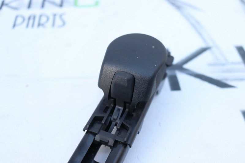 MB B CLASS W245 2006-11 FRONT RIGHT/ LEFT SEAT BELT HEIGHT ADJUSTER A1698600588
