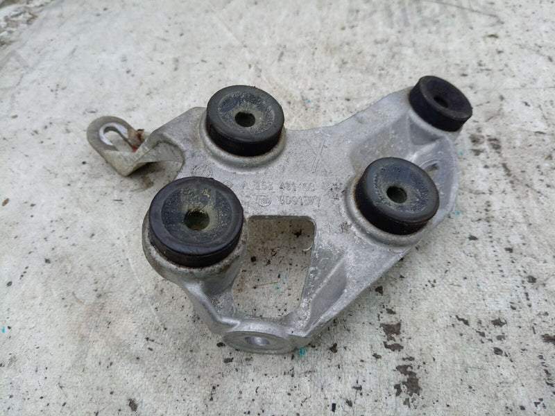 MERCEDES GLC X253 16-21 ABS PUMP MOUNTING HOLDER BRACKET A2534310340