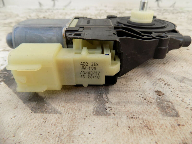 FORD FIESTA MK7 ST  FRONT RIGHT DRIVER SIDE ELECTRIC DOOR WINDOW MOTOR 130822619