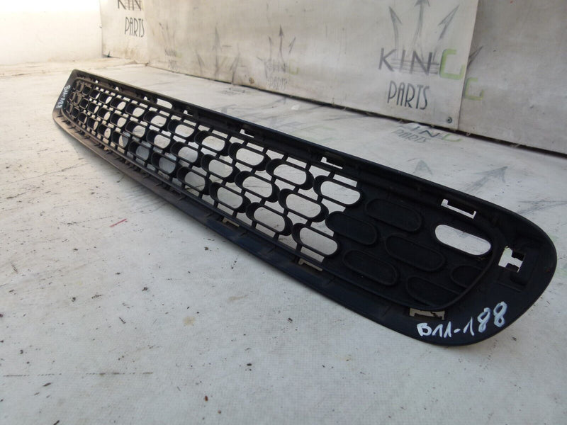 MINI COOPER F56 2014-18 FRONT BUMPER LOWER GRILLE GENUINE 7301563