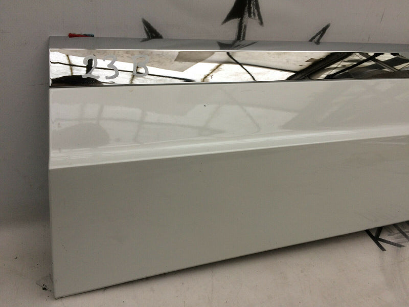 VW TOUAREG CR7 MK3 2018 FRONT DOOR PANEL RIGHT SIDE TRIM MOULDING 760854940