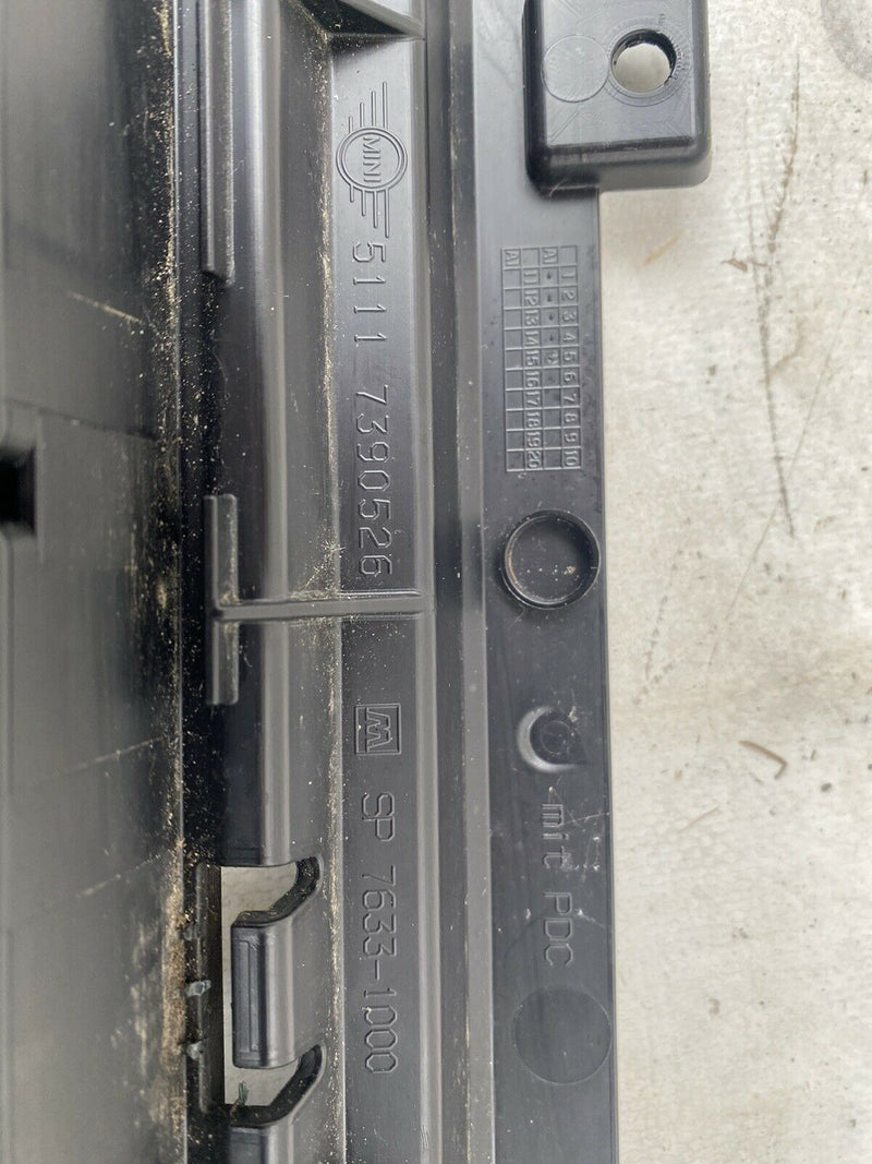 MINI COOPER F60 COUNTRYMAN 2017-2021 FRONT BUMPER CENTRE BOTTOM GRILL GENUINE