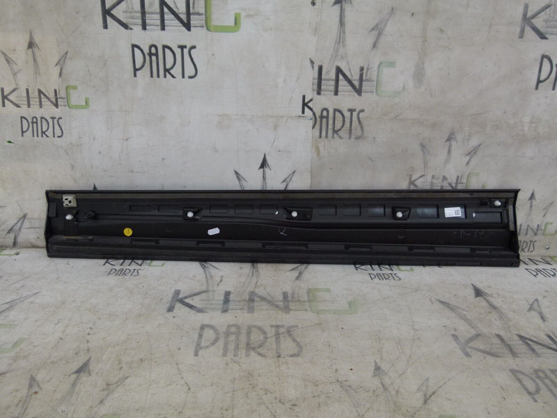 AUDI Q2 S LINE 2016- ON FRONT RIGHT DOOR LOWER MOLDING GENUINE 81A853960