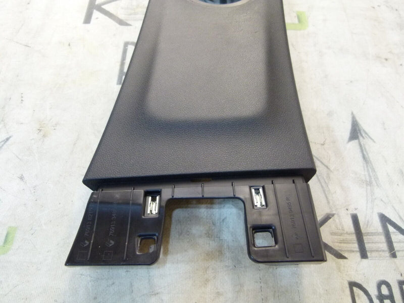 RENAULT CAPTUR 2020-ON RIGHT DRIVER SIDE B-PILLAR TRIM 769138215R