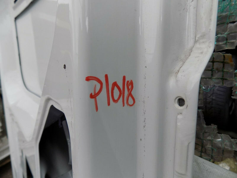 VW CRAFTER TDI SY/SZ MK2  2017-2020  REAR RIGHT BARN DOOR GENUINE WHITE