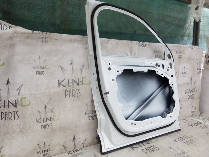 VOLVO XC40 2018-ON GENUINE FRONT DOOR PANEL LEFT PASSENGER SIDE 31479738