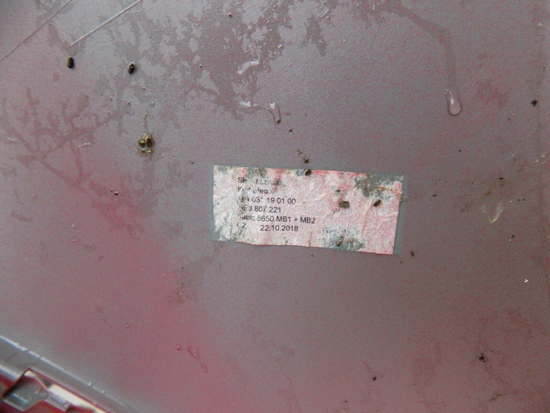 SKODA OCTAVIA IV MK4 5E 2020 UP--FRONT BUMPER IN RED PDC HOLES 5E3807221