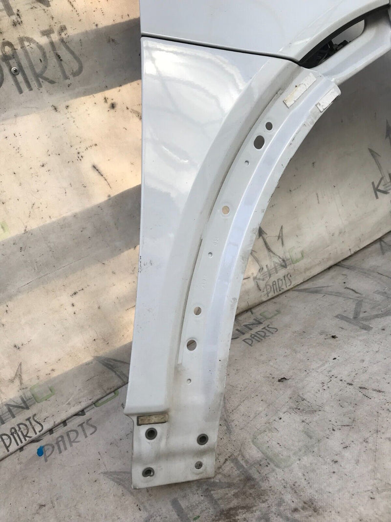 AUDI E-TRON 2018-ON RIGHT SIDE FRONT FENDER WING PANEL & CHARGING FUEL FLAP